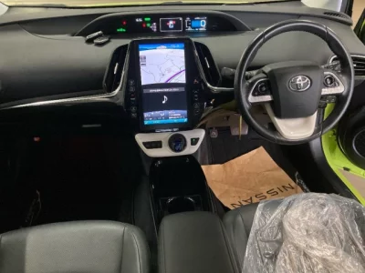 Toyota PRIUS PHV