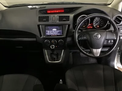 Nissan Lafesta