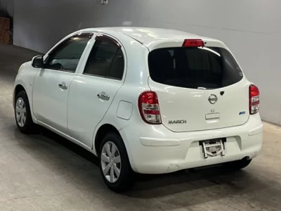 Nissan March