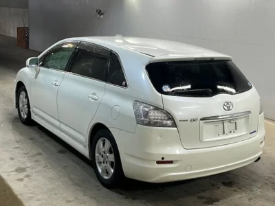 Toyota Mark X Zio