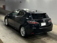 Lexus CT лот № 990 оценка R  с аукциона в Японии 1