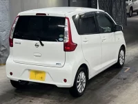 Nissan DAYZ лот № 964 оценка R  с аукциона в Японии 4