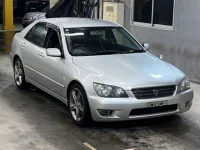 Toyota ALTEZZA лот № 8206 оценка R  с аукциона в Японии 3