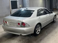 Toyota ALTEZZA лот № 8206 оценка R  с аукциона в Японии 4