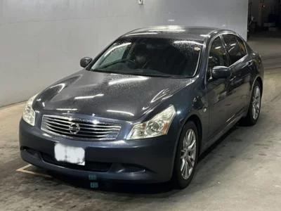 Nissan SKYLINE  с аукциона в Японии