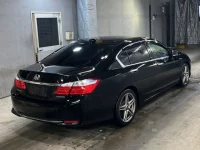 Honda ACCORD лот № 8186 оценка 3.5  с аукциона в Японии 4