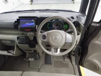Honda N BOX лот № 3008 оценка 4  с аукциона в Японии 4