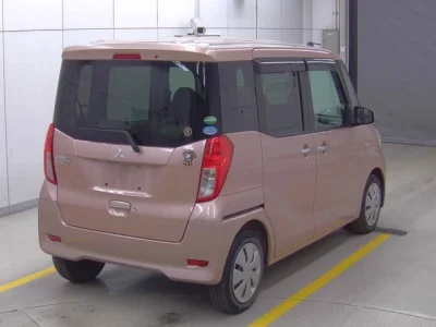Mitsubishi EK SPACE  с аукциона в Японии