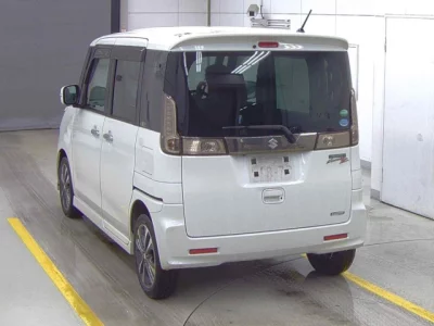 Suzuki Spacia