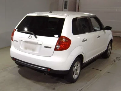 Mazda Verisa