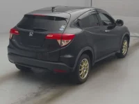 Honda VEZEL лот № 70182 оценка 3  с аукциона в Японии 1