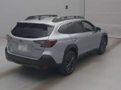 Subaru LEGACY OUTBACK  с аукциона в Японии