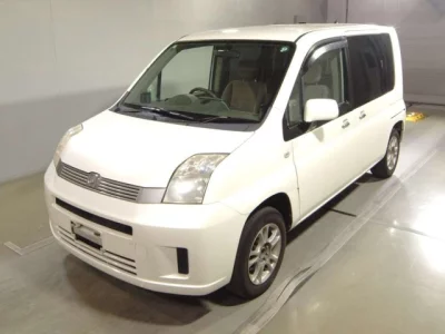 Honda MOBILIO  с аукциона в Японии