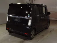 Honda N BOX лот № 7254 оценка 3  с аукциона в Японии 1