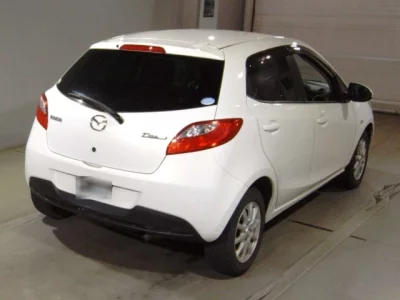 Mazda DEMIO