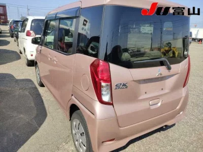 Mitsubishi EK SPACE  с аукциона в Японии