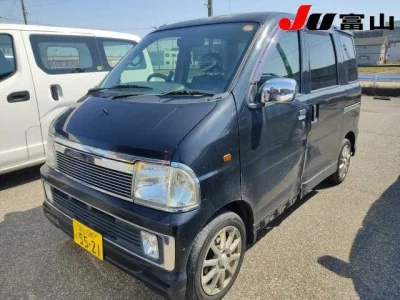 Daihatsu Atrai Wagon  с аукциона в Японии