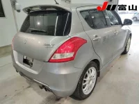 Suzuki SWIFT лот № 3031 оценка R  с аукциона в Японии 4