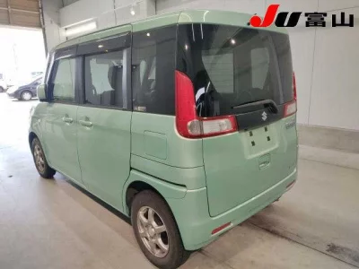 Suzuki Spacia