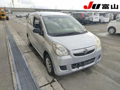 Daihatsu MIRA  с аукциона в Японии