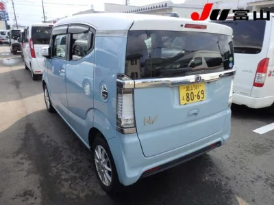 Honda N BOX SLASH  с аукциона в Японии