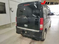 Suzuki EVERY WAGON лот № 3076 оценка 3.5  с аукциона в Японии 4