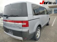 Mitsubishi DELICA D5 лот № 1135 оценка R  с аукциона в Японии 4