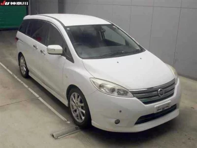 Nissan Lafesta
