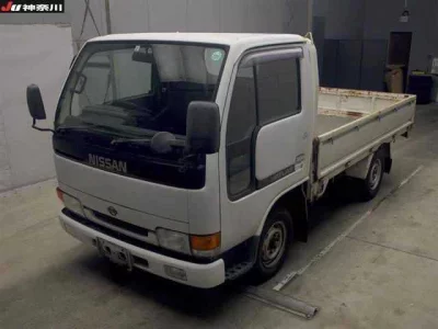 Nissan ATLAS  с аукциона в Японии