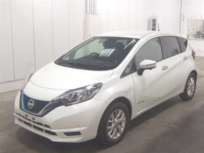 Nissan NOTE  с аукциона в Японии