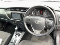 Toyota AURIS лот № 7083 оценка 3.5  с аукциона в Японии 2