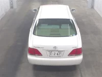 Toyota CROWN лот № 3551 оценка 3.5  с аукциона в Японии 5