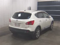 Nissan DUALIS лот № 1069 оценка 3.5  с аукциона в Японии 4