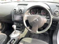 Nissan DUALIS лот № 1069 оценка 3.5  с аукциона в Японии 2