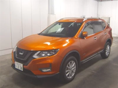 Nissan X-TRAIL