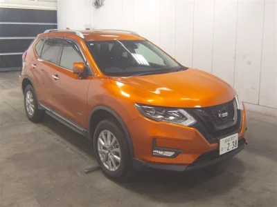 Nissan X-TRAIL