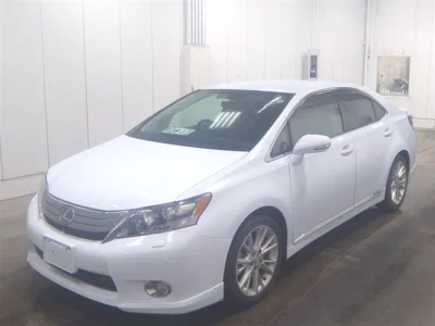 Lexus HS  с аукциона в Японии