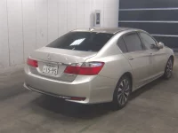 Honda ACCORD лот № 3038 оценка R  с аукциона в Японии 4
