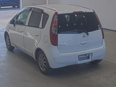 Mitsubishi Colt