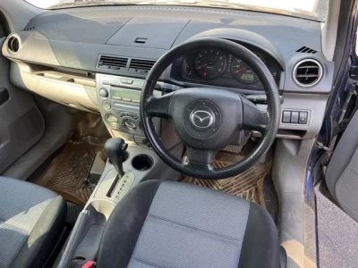 Mazda DEMIO  с аукциона в Японии