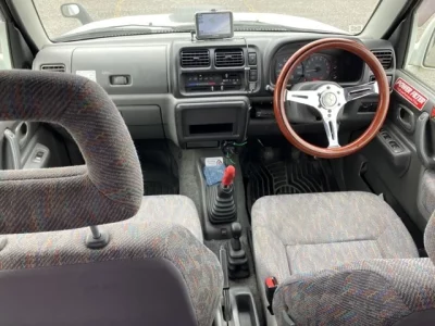 Suzuki JIMNY  с аукциона в Японии