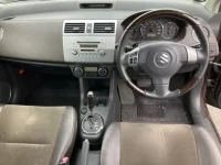 Suzuki SWIFT лот № 1857 оценка 3  с аукциона в Японии 3