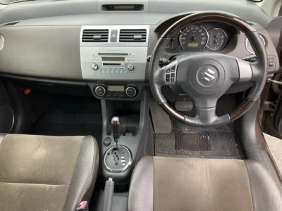 Suzuki SWIFT  с аукциона в Японии