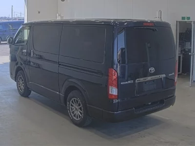 Toyota RegiusAce