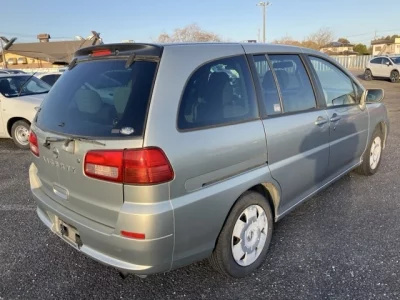 Nissan LIBERTY  с аукциона в Японии