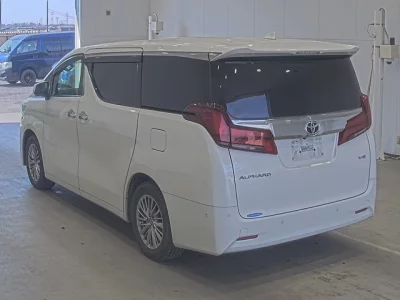 Toyota ALPHARD  с аукциона в Японии