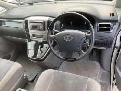 Toyota ALPHARD  с аукциона в Японии