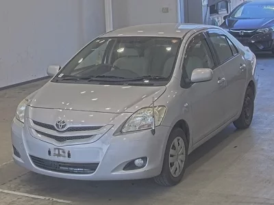 Toyota BELTA  с аукциона в Японии