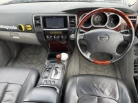 Toyota HILUX SURF лот № 1475 оценка 3  с аукциона в Японии 3