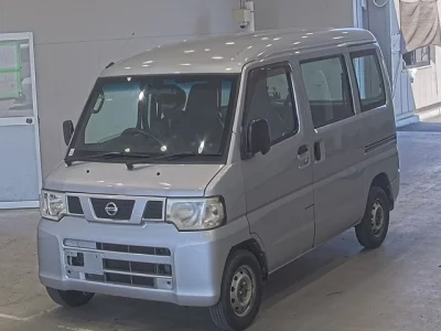 Nissan NV100 CLIPPER